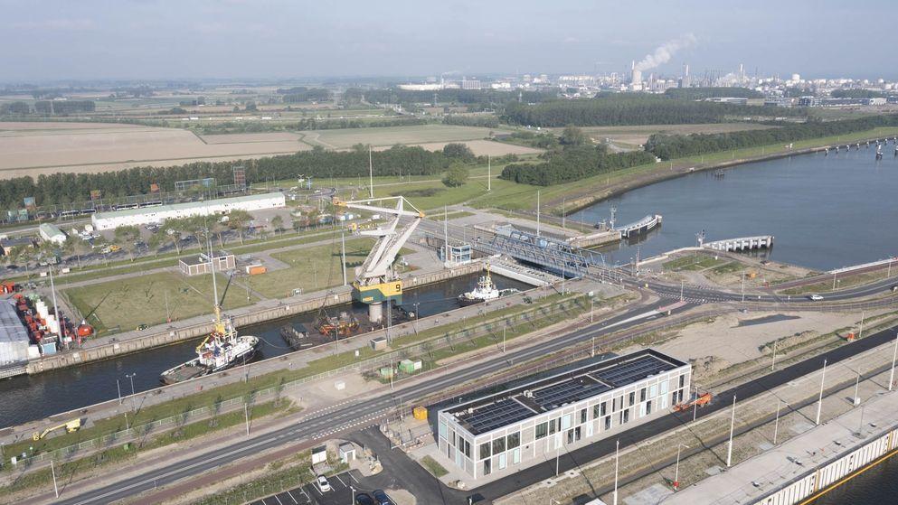 Nieuwe Sluis Terneuzen - Bediengebouw