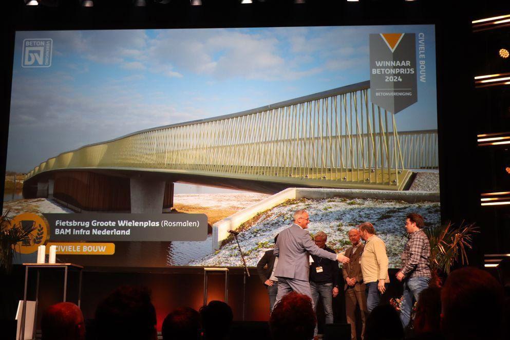 Brug Groote Wielenplas winnaar Betonprijs 2024
